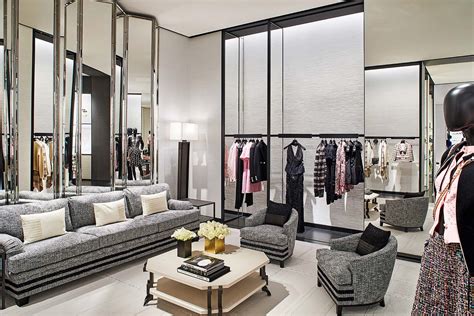 chanel oak street|chicago luxury stores.